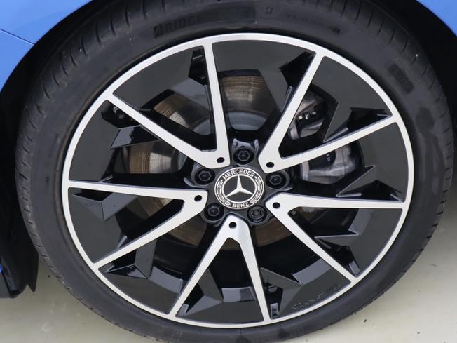 MERCEDES-BENZ Cla Class Photo 6