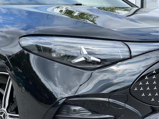 MERCEDES-BENZ CLA Class Photo 13