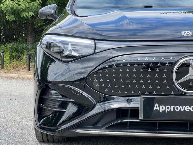 MERCEDES-BENZ CLA Class Photo 19