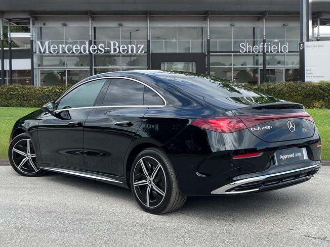 MERCEDES-BENZ CLA Class Photo 2
