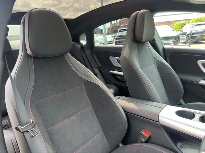 MERCEDES-BENZ CLA Class Photo 41