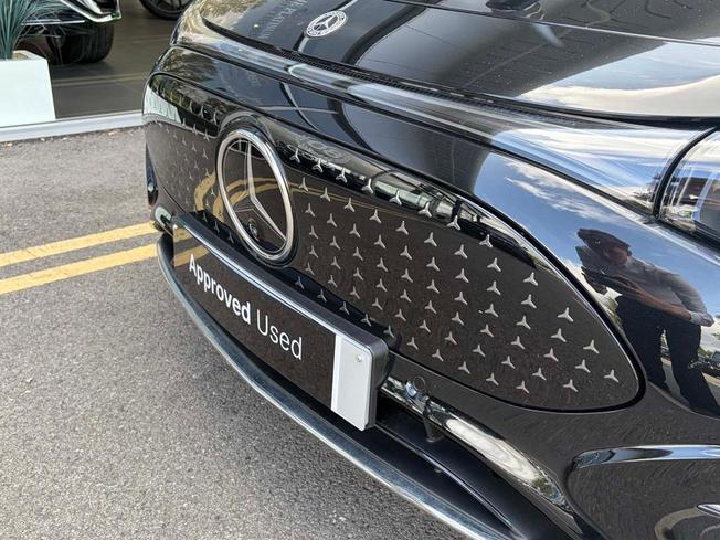 MERCEDES-BENZ CLA Class Photo 12