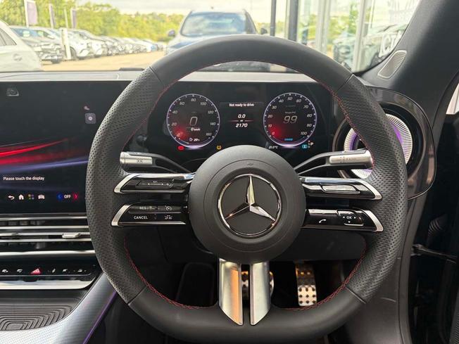 MERCEDES-BENZ CLA Class Photo 19