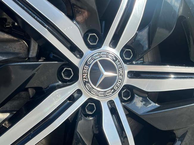 MERCEDES-BENZ CLA Class Photo 18