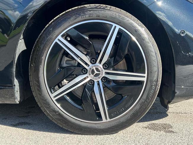 MERCEDES-BENZ CLA Class Photo 6
