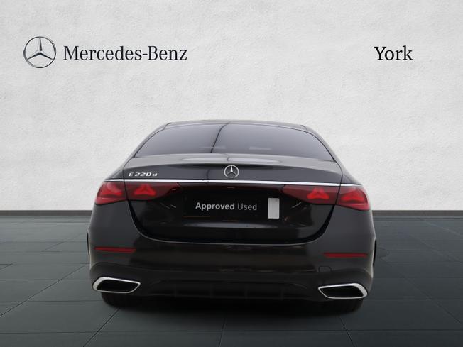 MERCEDES-BENZ E Class Photo 11