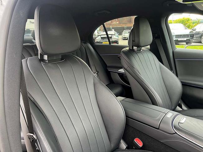 MERCEDES-BENZ E Class Photo 42