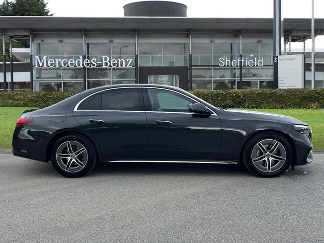 MERCEDES-BENZ E Class Photo 7