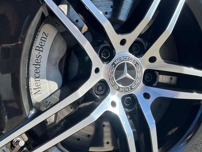 MERCEDES-BENZ E Class Photo 18