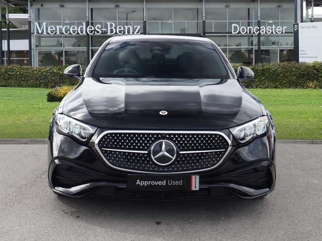MERCEDES-BENZ E Class Photo 11