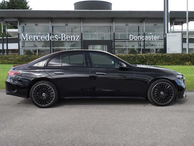 MERCEDES-BENZ E Class Photo 7
