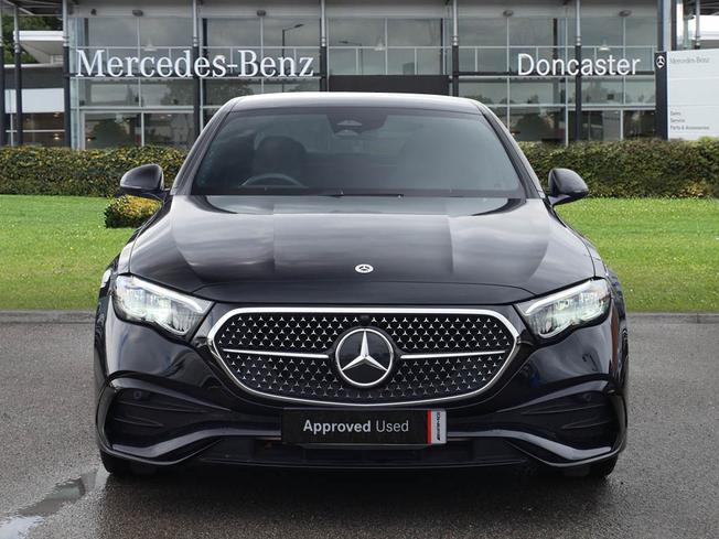MERCEDES-BENZ E Class Photo 10
