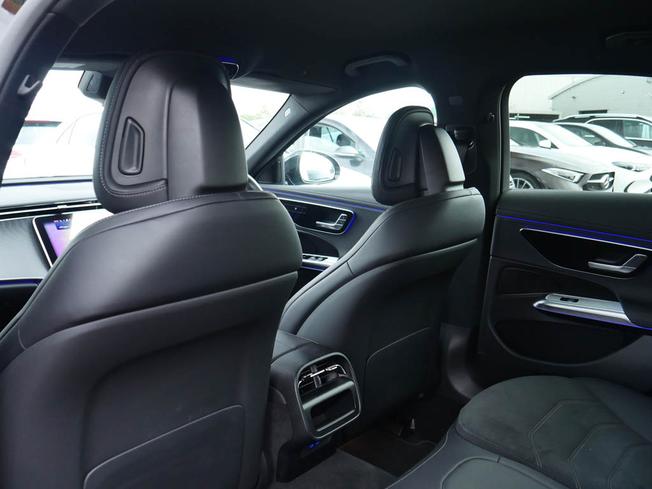 MERCEDES-BENZ E Class Photo 43