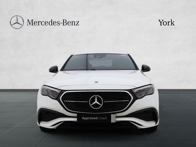 MERCEDES-BENZ E Class Photo 10