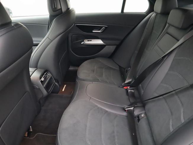 MERCEDES-BENZ E Class Photo 8