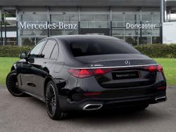 MERCEDES-BENZ E Class Photo 2