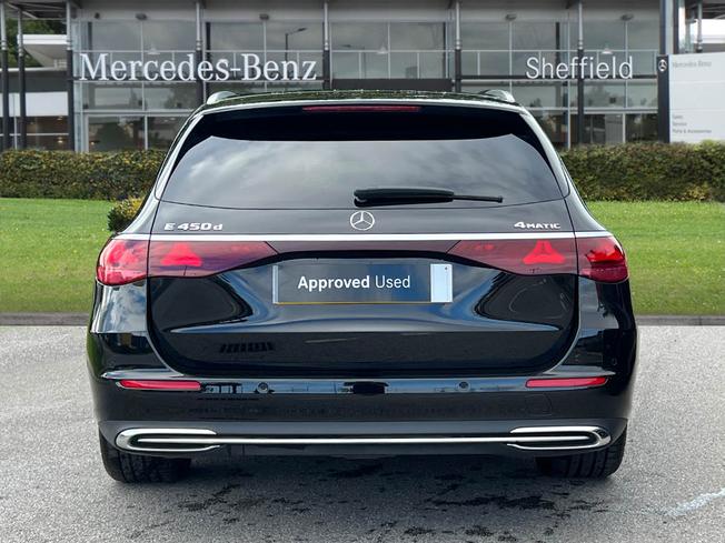 MERCEDES-BENZ E Class Photo 11