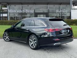 MERCEDES-BENZ E Class Photo 2