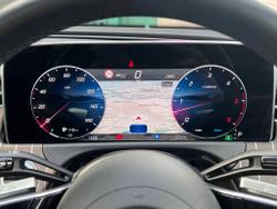 MERCEDES-BENZ E Class Photo 4
