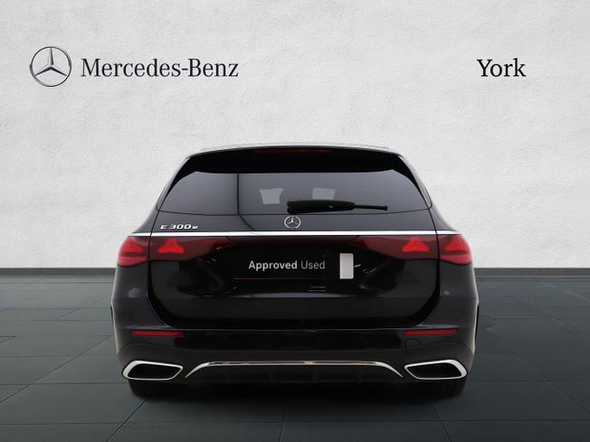 MERCEDES-BENZ E Class Photo 10