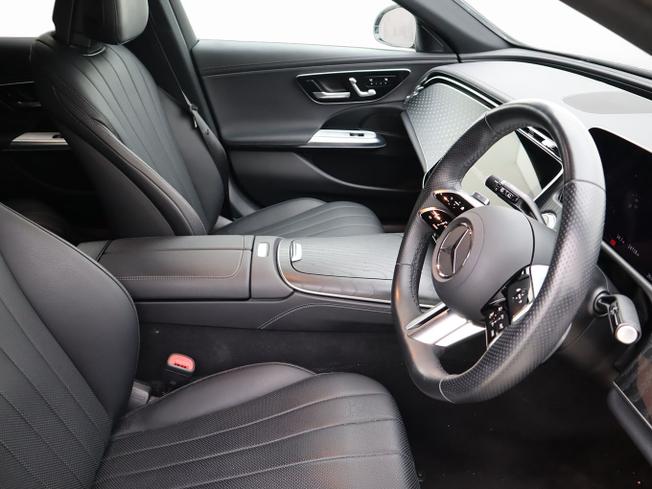 MERCEDES-BENZ E Class Photo 13