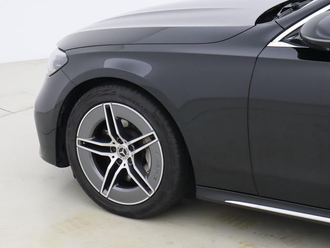 MERCEDES-BENZ E Class Photo 6