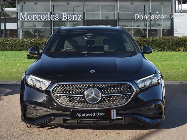 MERCEDES-BENZ E Class Photo 10