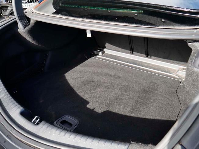 Mercedes-Benz CLE Photo 9