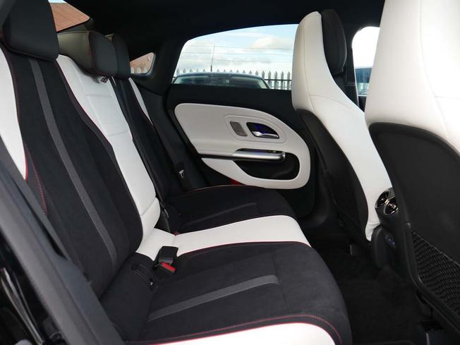 MERCEDES-BENZ CLA Class Photo 31