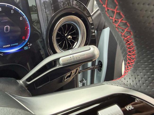 MERCEDES-BENZ CLA Class Photo 27