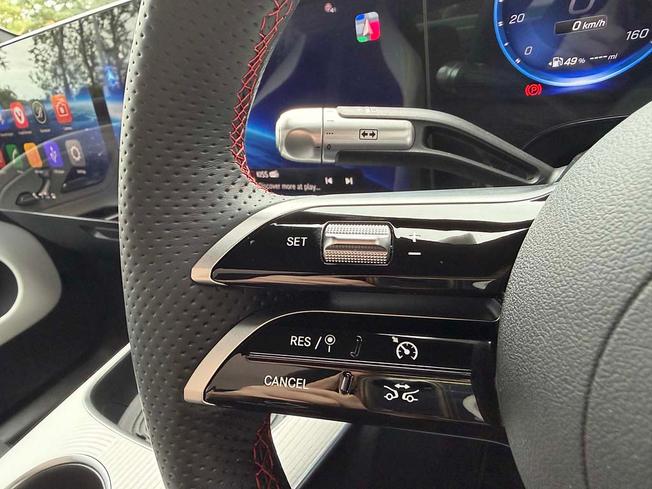 MERCEDES-BENZ CLA Class Photo 29