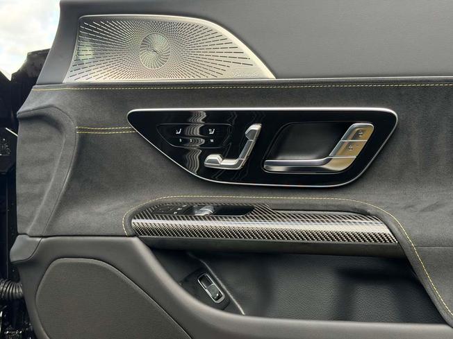 MERCEDES-BENZ Amg Gt Photo 21