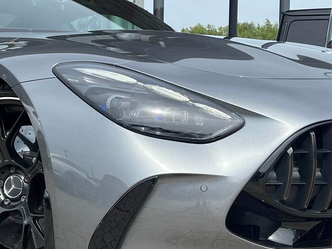 MERCEDES-BENZ AMG GT Photo 13