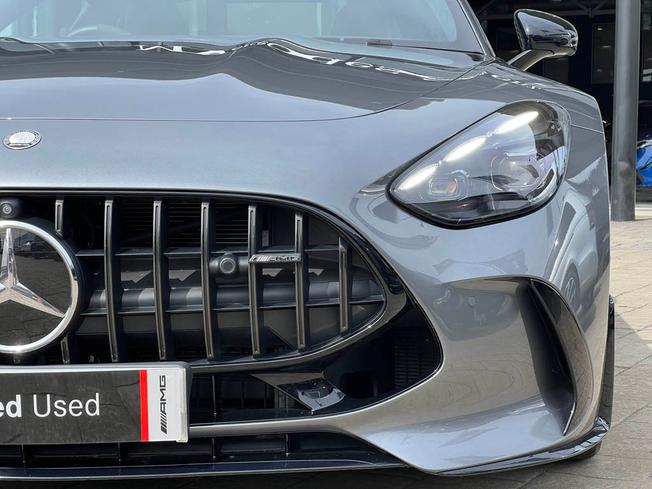 MERCEDES-BENZ AMG GT Photo 19