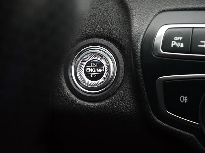 MERCEDES-BENZ C Class Photo 15