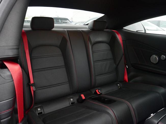 MERCEDES-BENZ C Class Photo 8