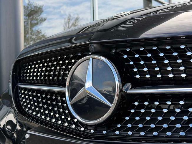 MERCEDES-BENZ C Class Photo 17