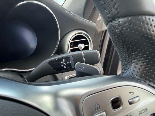 MERCEDES-BENZ C Class Photo 30