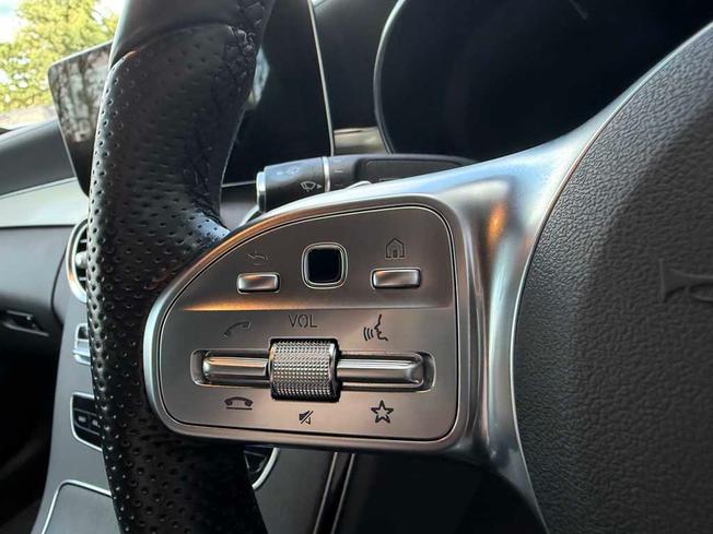 MERCEDES-BENZ C Class Photo 32