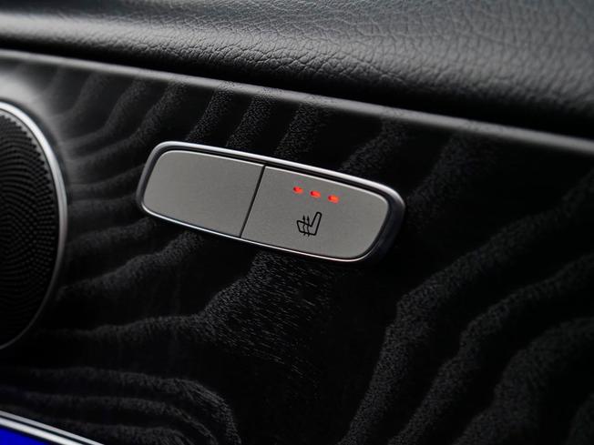 MERCEDES-BENZ E Class Photo 18
