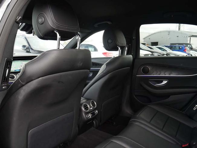 MERCEDES-BENZ E Class Photo 40