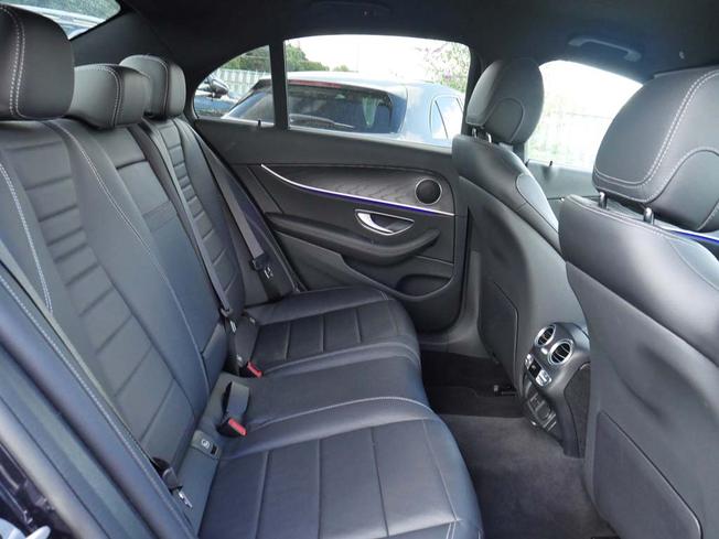 MERCEDES-BENZ E Class Photo 36