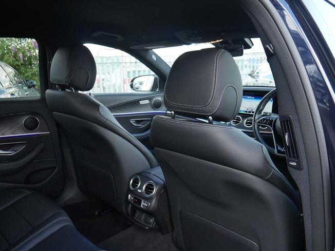 MERCEDES-BENZ E Class Photo 37
