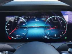 MERCEDES-BENZ E Class Photo 4