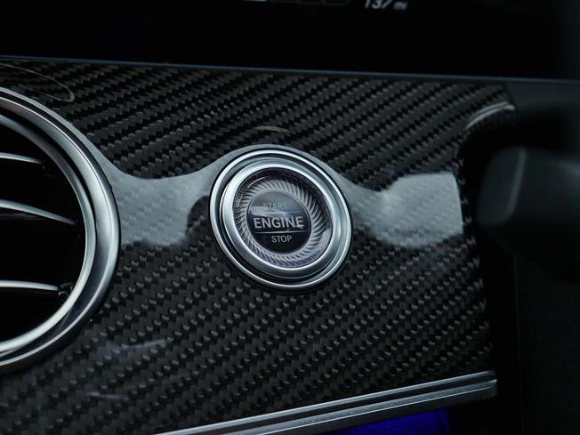 MERCEDES-BENZ E Class Photo 24