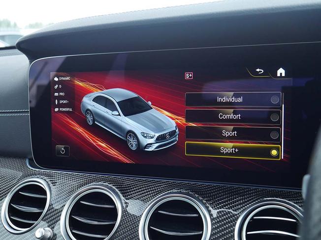 MERCEDES-BENZ E Class Photo 33