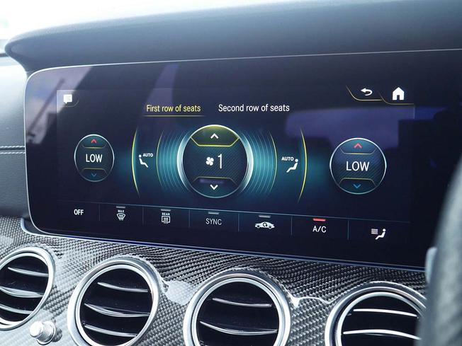 MERCEDES-BENZ E Class Photo 39