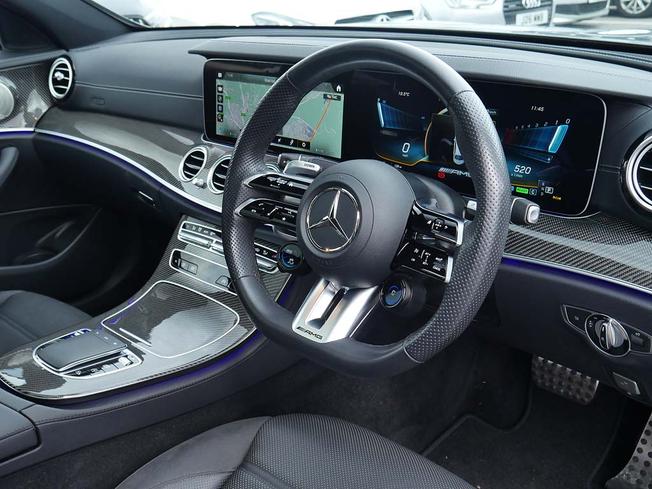 MERCEDES-BENZ E Class Photo 42