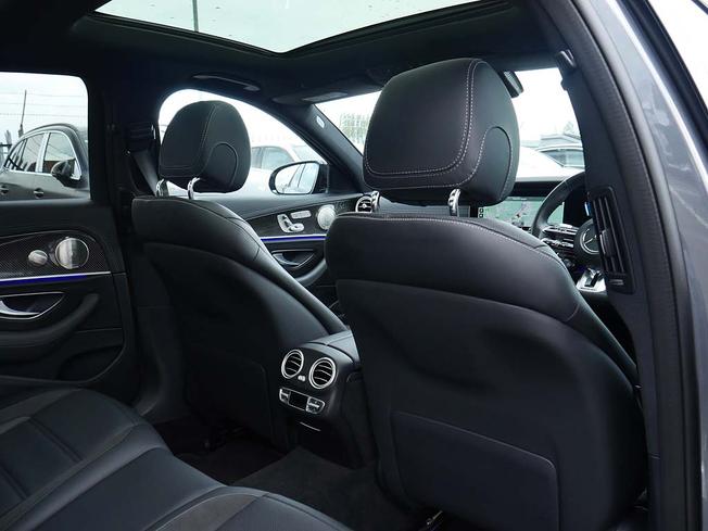 MERCEDES-BENZ E Class Photo 43