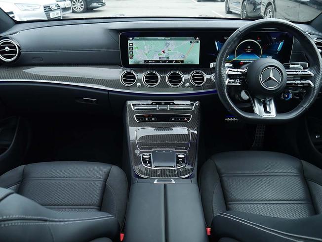 MERCEDES-BENZ E Class Photo 5